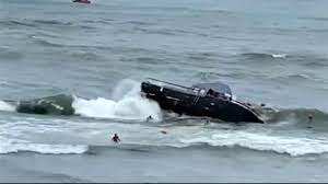 3 killed, 27 hospitalized after boat overturns off San Diego.