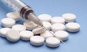 US opioid lawsuit near settlement at $26b; 3 companies and Johnson & Johnson involved.