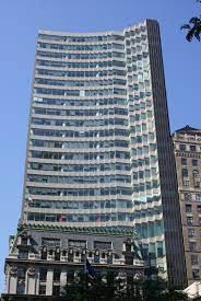 HSBC Tower in New York to be sold for $855 million by an Israeli company.