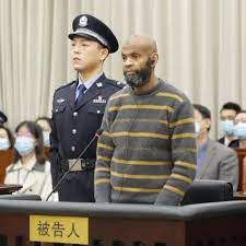 China condemns an American teacher to death for killing his girlfriend, Supreme Court approval final.