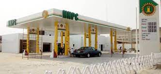 Nigeria’s oil firm NNPC acquires 380 gas stations from OVH Energy.