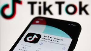 TikTok is prohibited from EU Commission phones over security and data protection.