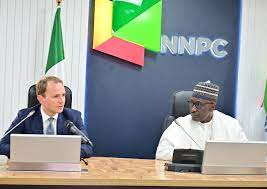 Gas export: Nigeria’s NNPC and Norway’s Golar to construct floating LNG.