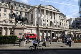 The Bank of England cautions insurers against pension risk in a period of rising inflation.