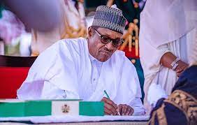 Nigeria’s Buhari issues $1.18b promissory notes to pay off court judgments.