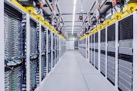 Microsoft, OpenAI will build a $100b next-generation AI data center in the US.