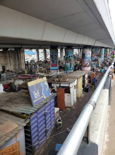 Nigerians’ cost of living crisis deepens; investors bubble as election looms.